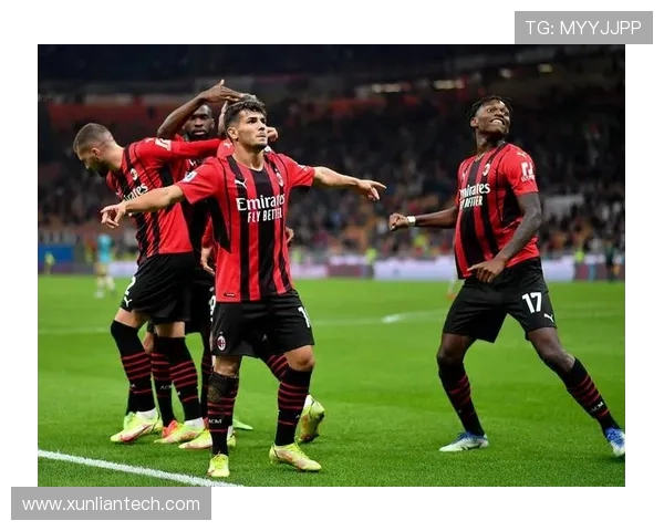 国米与AC米兰世纪德比大战再燃蓝黑红黑巅峰对决谁能称雄