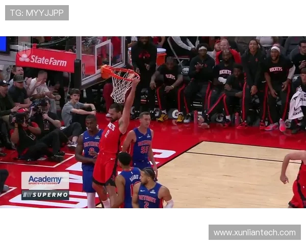 休斯顿火箭激战群雄上演巅峰对决引爆新赛季篮球狂潮