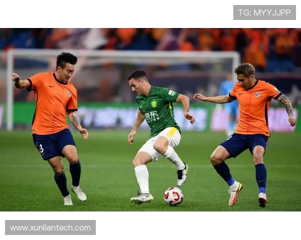 中超激战富力迎战国安争夺季后赛席位全力以赴展现球队实力